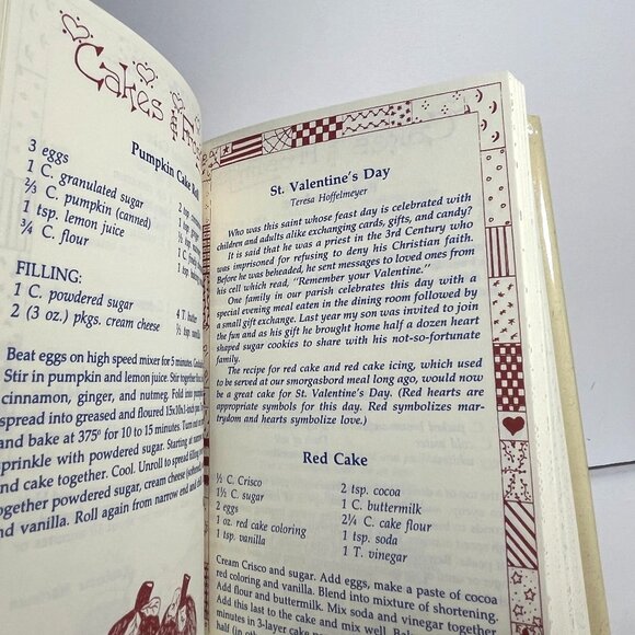 The Madison County Cookbook Winterset Iowa 1997 - Picture 4 of 7